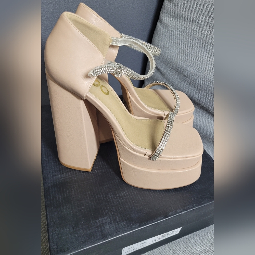 NEW WITH THE BOX EGO PLATFORM  HEELS